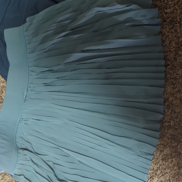 Hallara unlisted skort - Picture 2 of 2